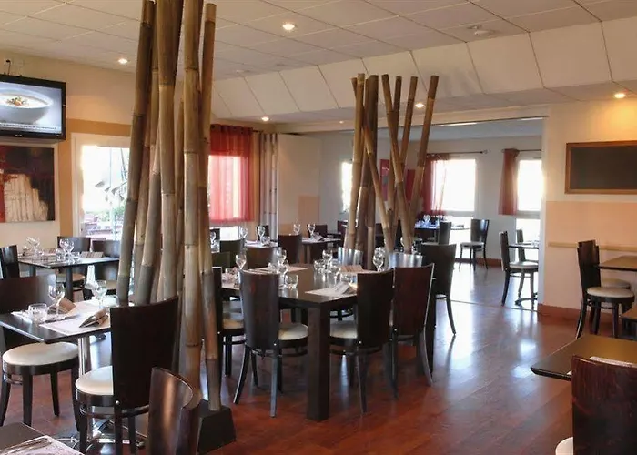 Bordeaux 3 Etoiles فندق Le Haillan