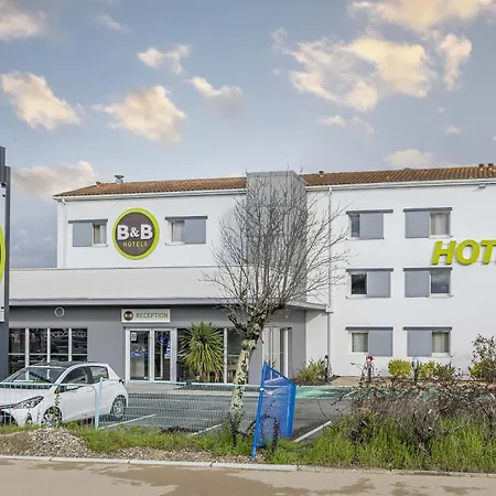 Bordeaux 3 Etoiles Szálloda 3*
